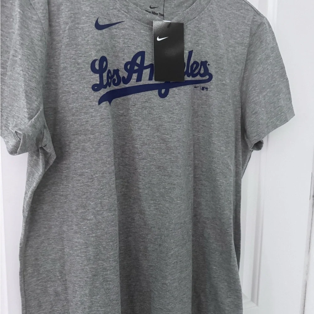 Nike short sleeve